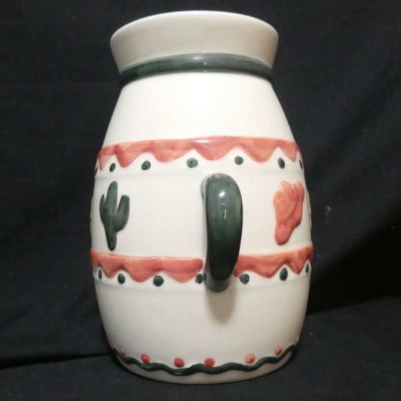 Cream colored vase with 2 handles, aztek design and hat, sun and cactus - Picture 2 of 8
